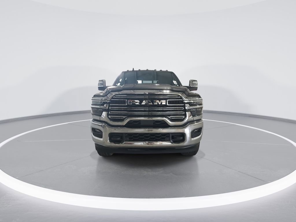 New 2026 RAM 2500 Laramie AWD/4WD image 3