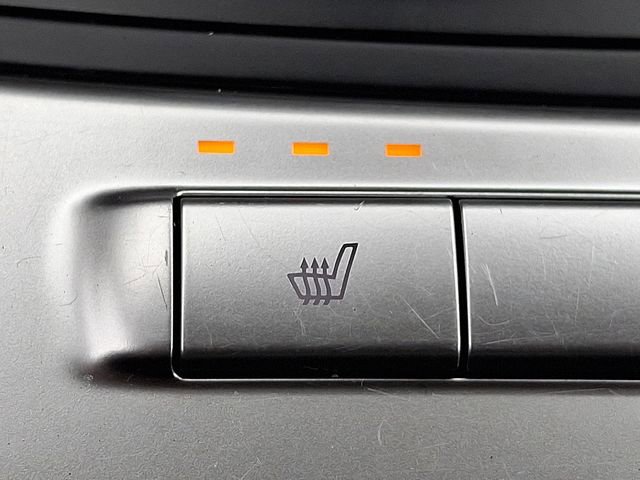 Used 2025 Kia Carnival image 28