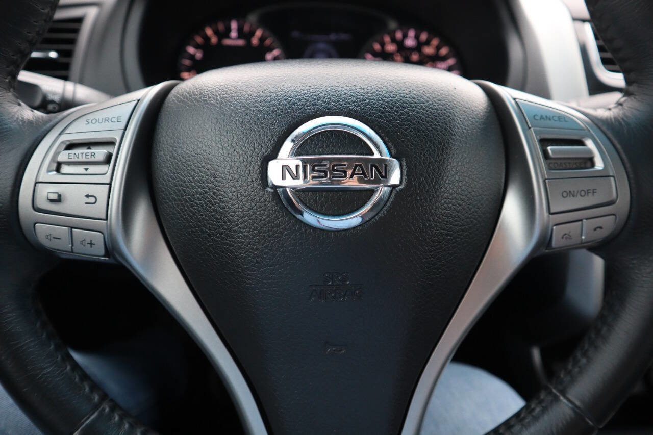 Used 2015 Nissan Altima 2.5 SV image 31