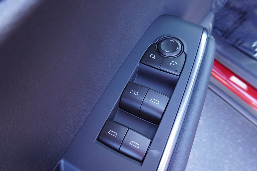 New 2026 GMC Acadia Elevation image 16