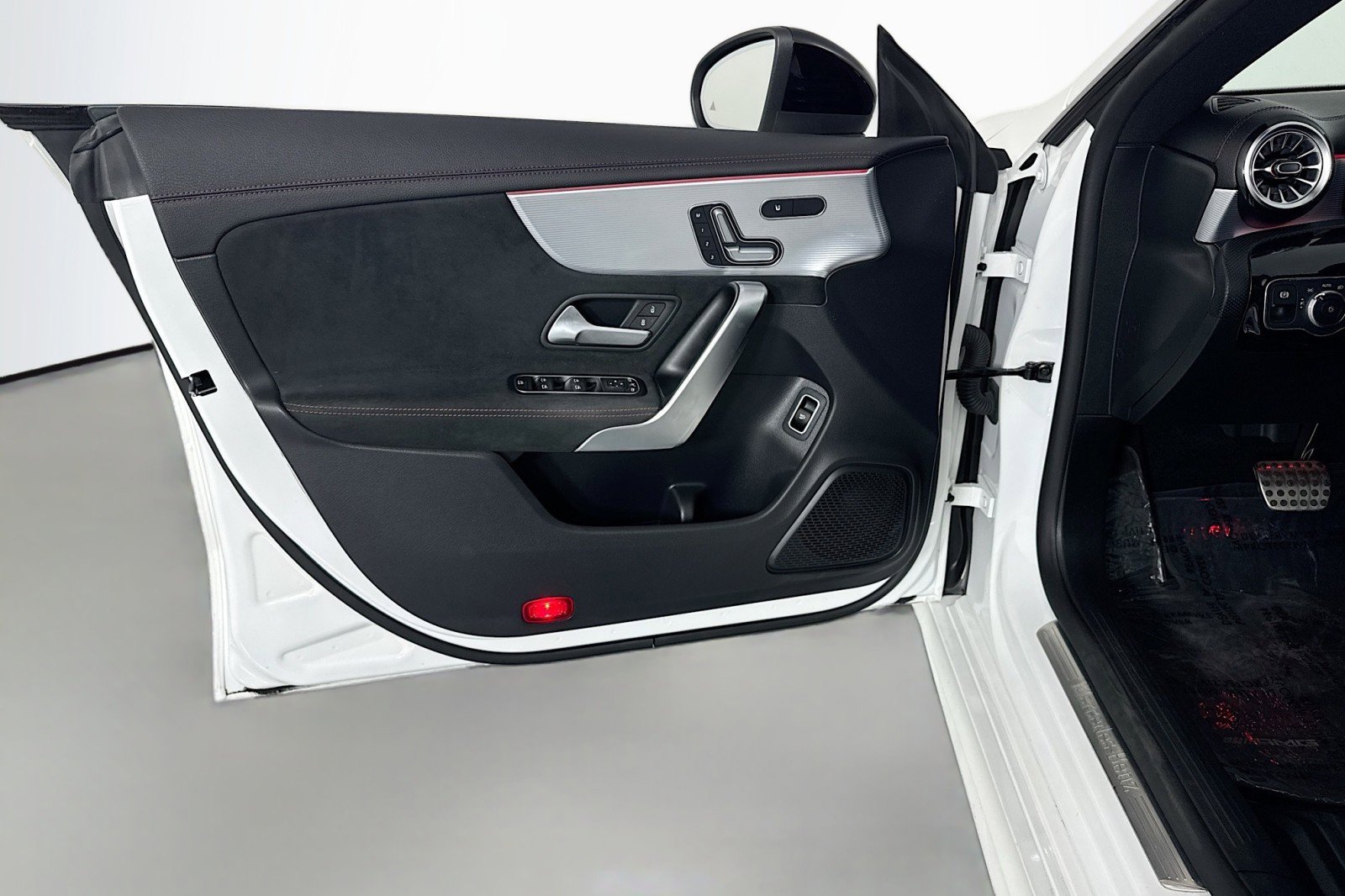 Certified 2022 Mercedes-Benz CLA 250 image 21