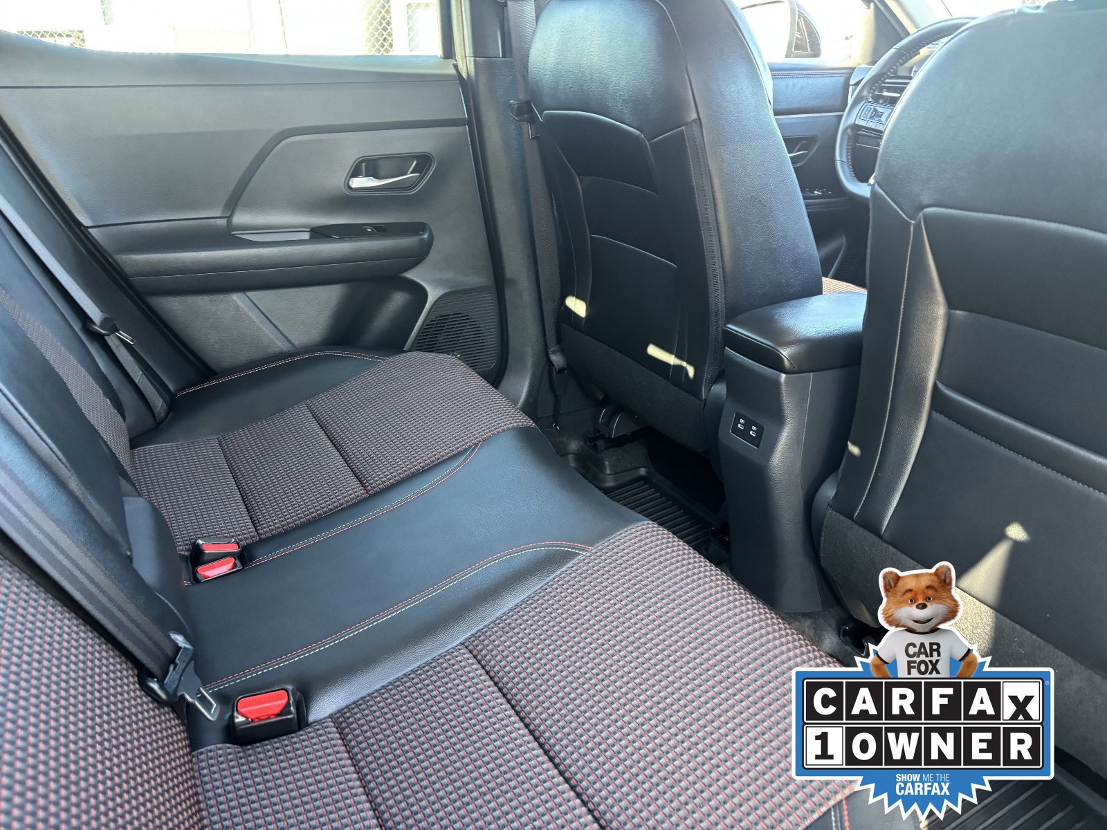 Certified 2026 Nissan Kicks SR w/ Cold Weather Package FWD image 14
