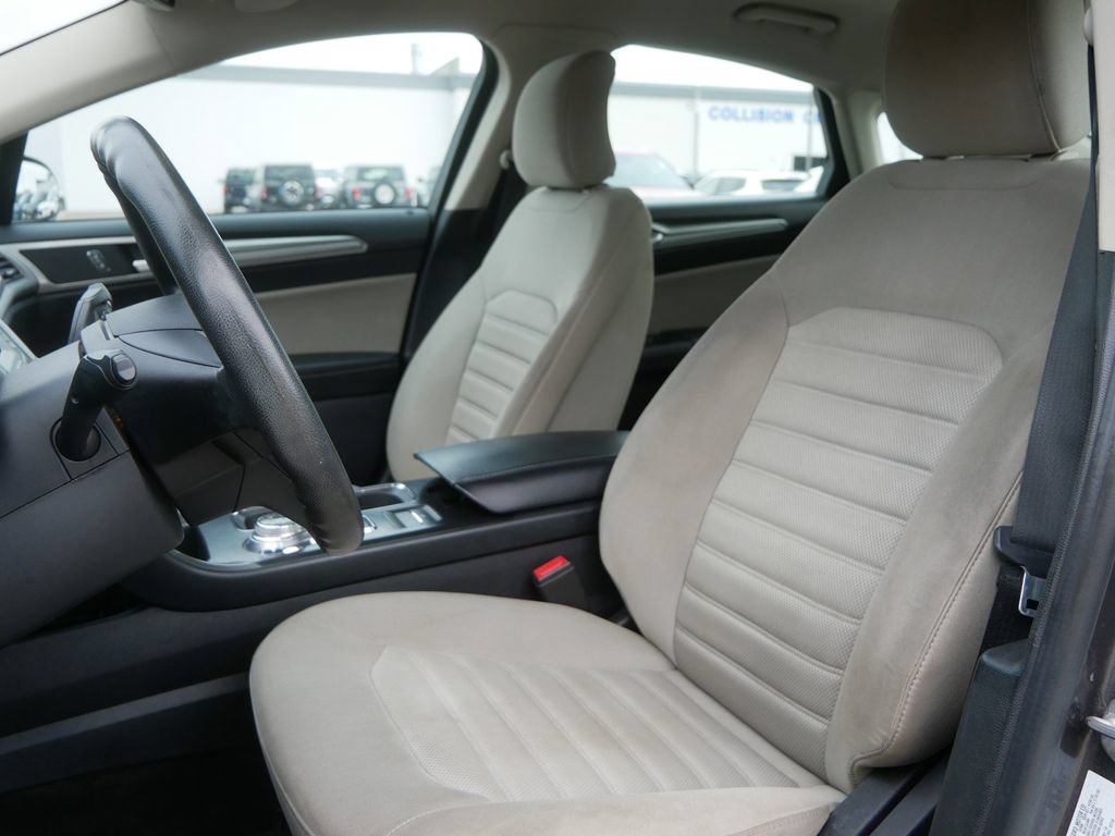 Certified 2019 Ford Fusion S FWD image 10