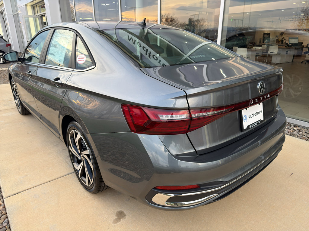 New 2026 Volkswagen Jetta SEL image 7