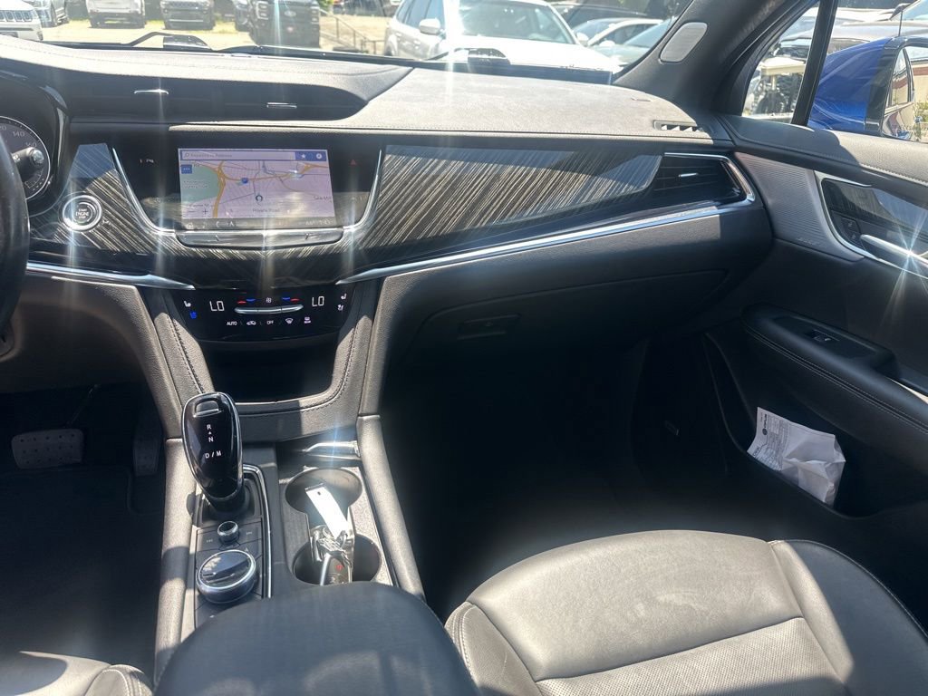 Used 2023 Cadillac XT6 Premium Luxury AWD/4WD image 28