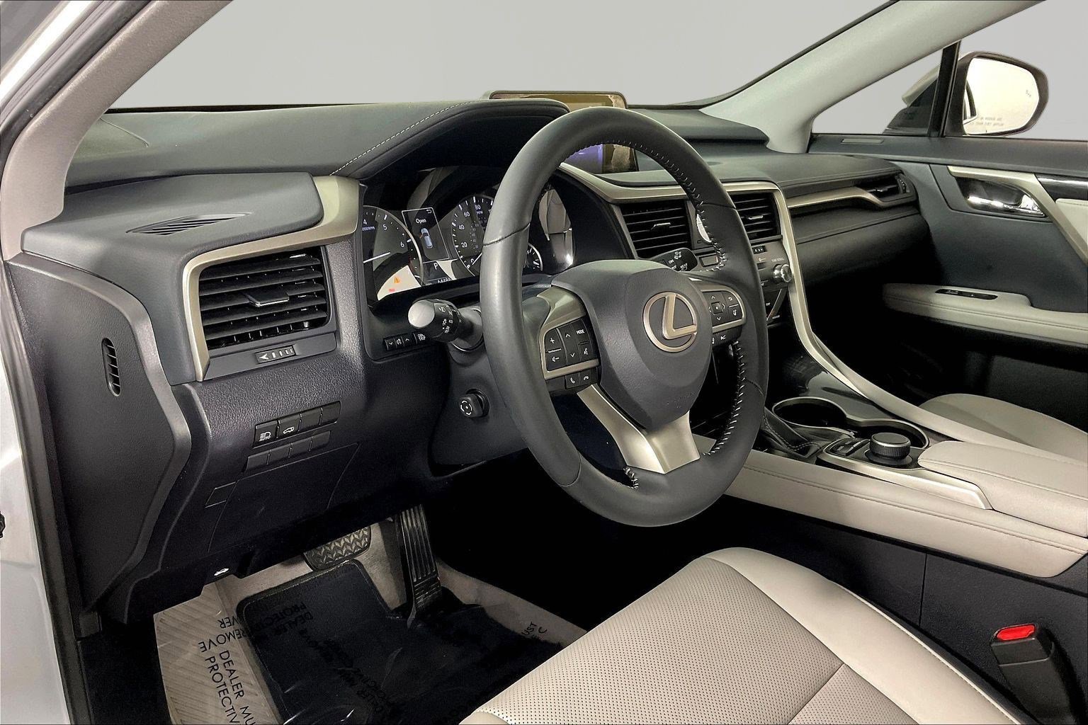 Used 2018 Lexus RX 350 FWD w/ Accessory Package image 17