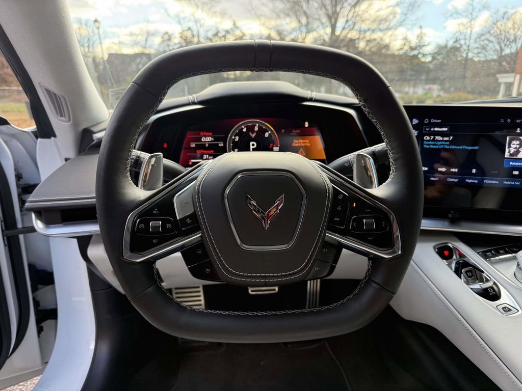 Used 2024 Chevrolet Corvette Stingray Premium Cpe w/ Z51 Performance Package image 9