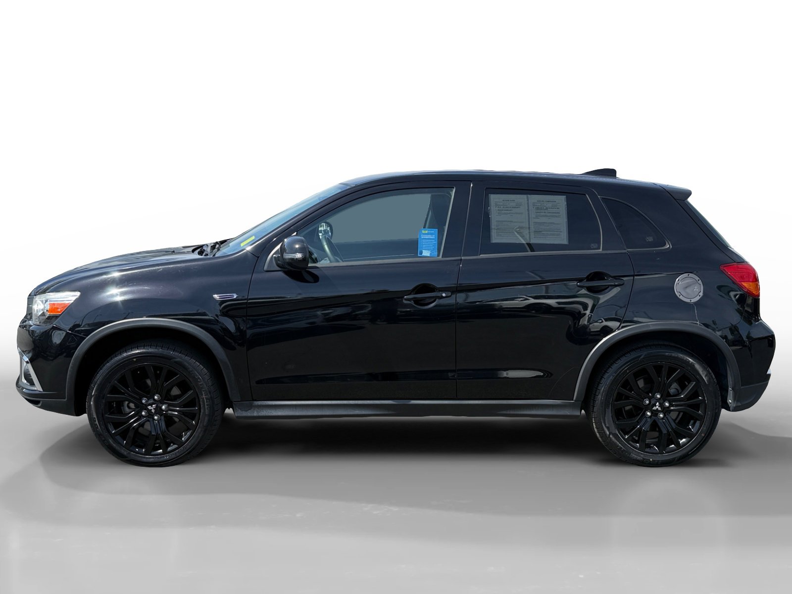 Used 2019 Mitsubishi Outlander Sport LE FWD image 2