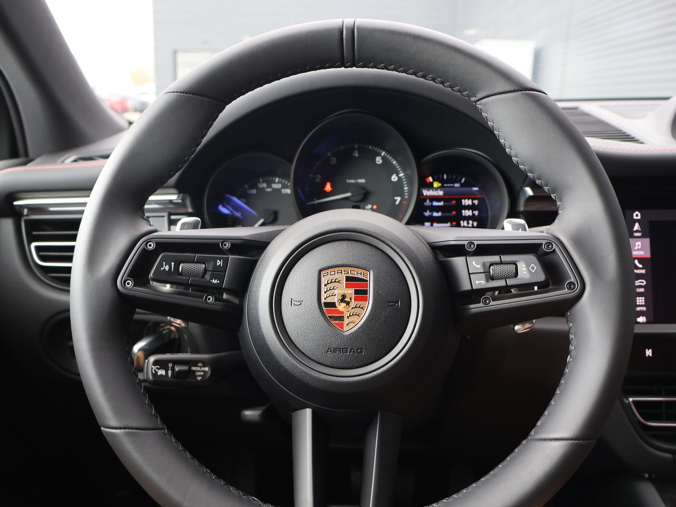 New 2026 Porsche Macan AWD/4WD image 16