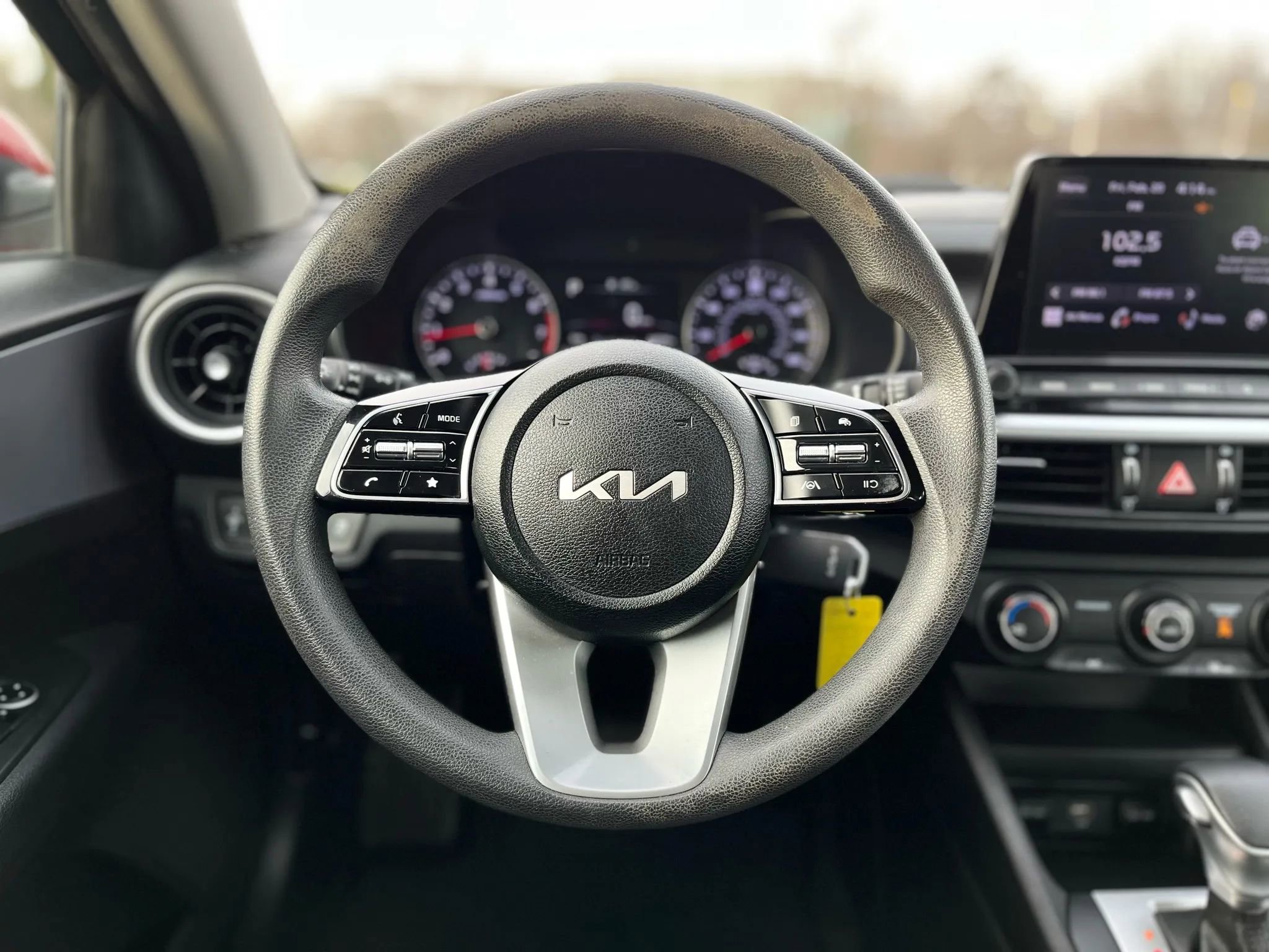 Used 2022 Kia Forte LXS image 14