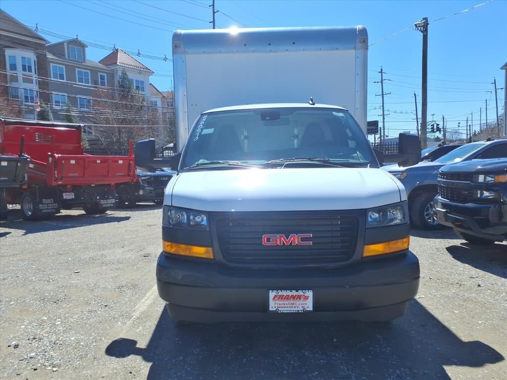 New 2025 GMC Savana 3500 w/ Power Convenience Package image 2