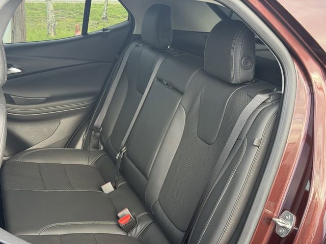 Used 2023 Buick Encore GX Essence w/ Experience Buick Package image 31