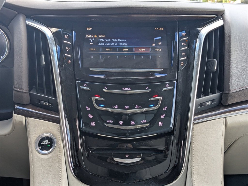 Used 2016 Cadillac Escalade Luxury image 22