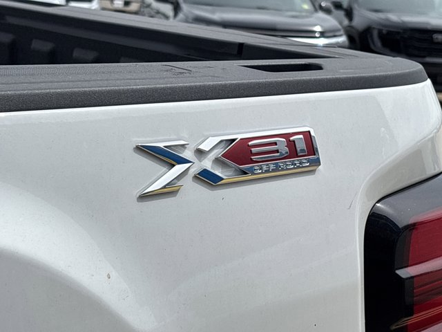 New 2026 GMC Sierra 2500 SLT w/ SLT Premium Package AWD/4WD image 42
