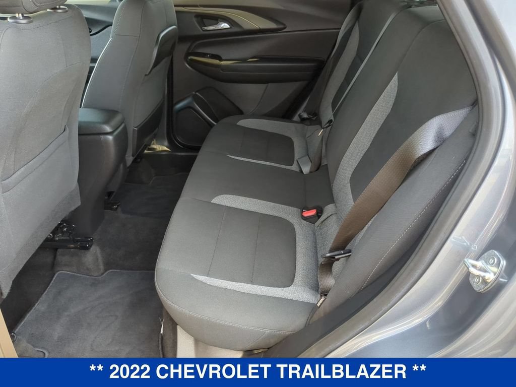 Used 2022 Chevrolet TrailBlazer LT AWD/4WD image 18