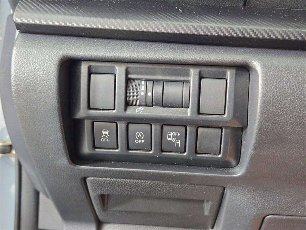 Certified 2021 Subaru Crosstrek 2.0i Premium w/ Moonroof Package image 37