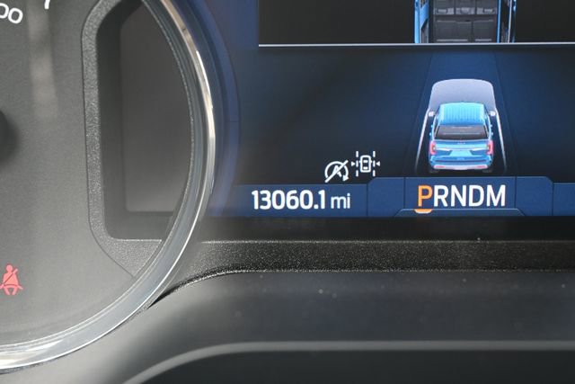 Used 2024 Ford Expedition Limited image 16
