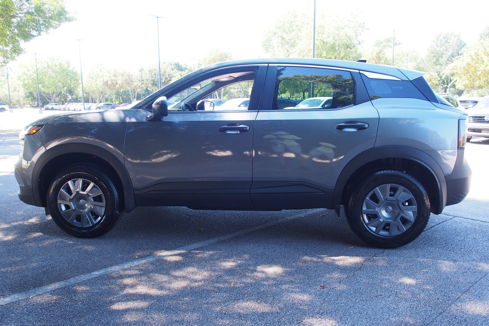New 2027 Nissan Kicks S FWD image 4