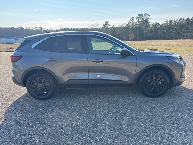 Used 2023 Ford Escape Active w/ Tech Pack #1 image 8