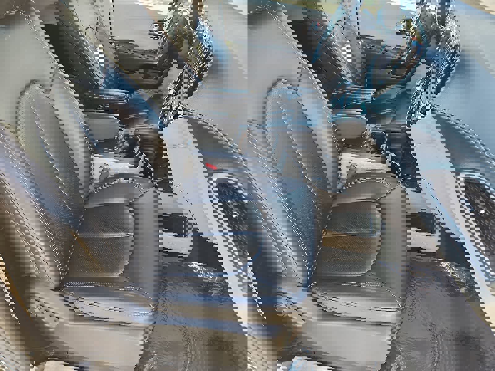 Used 2023 Chrysler Pacifica Touring-L image 23