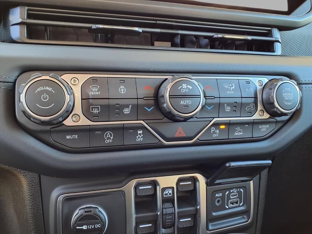 New 2026 Jeep Gladiator Rubicon AWD/4WD image 11
