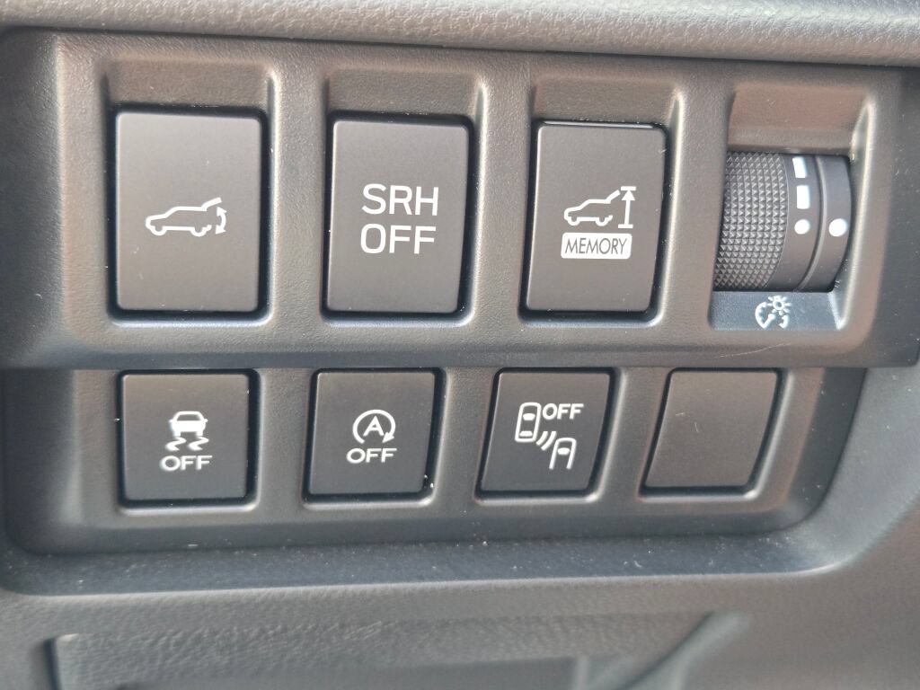 Used 2021 Subaru Forester Limited w/ Popular Package #3 AWD/4WD image 26