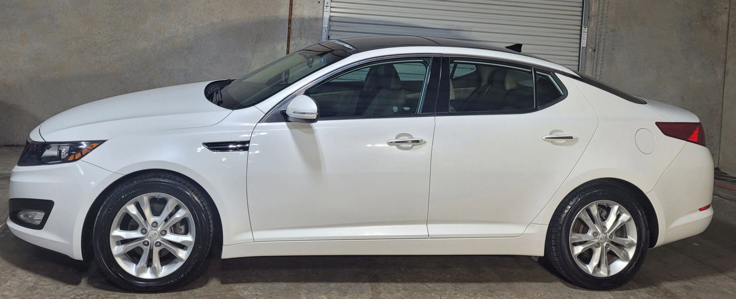 Used 2013 Kia Optima EX w/ Premium Pkg image 8