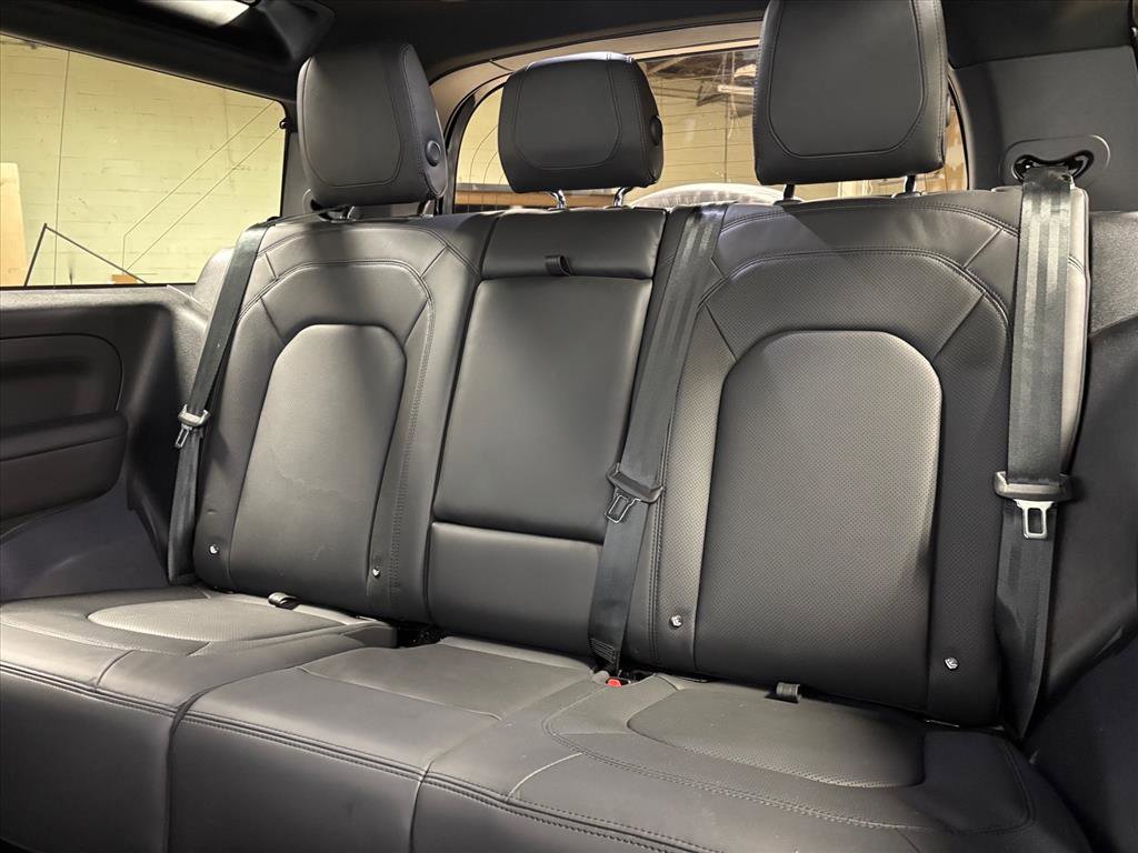 Used 2024 Land Rover Defender 90 V8 image 22