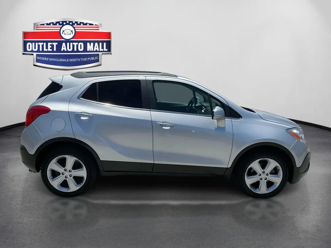 Used 2016 Buick Encore FWD image 2