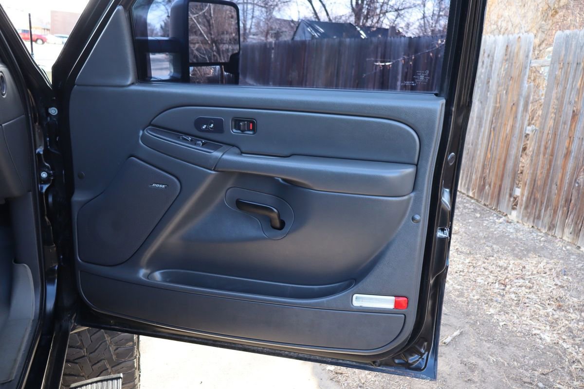 Used 2007 Chevrolet Silverado 3500 LT w/ Heavy-Duty Power Package AWD/4WD image 27