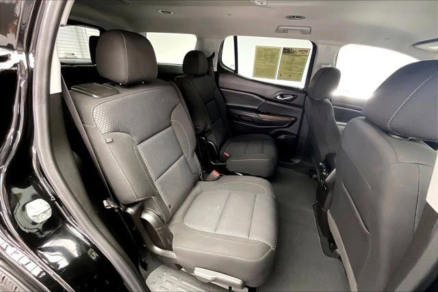 Used 2022 GMC Acadia SLE w/ Driver Convenience Package image 18
