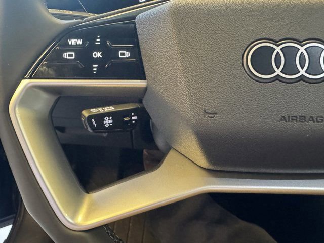 Used 2025 Audi Q5 Premium w/ Convenience Package AWD/4WD image 23