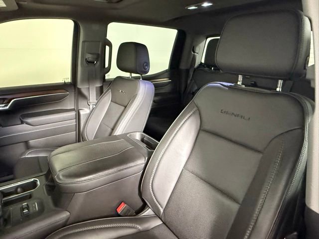 Used 2024 GMC Sierra 1500 Denali w/ Denali Reserve Package AWD/4WD image 38