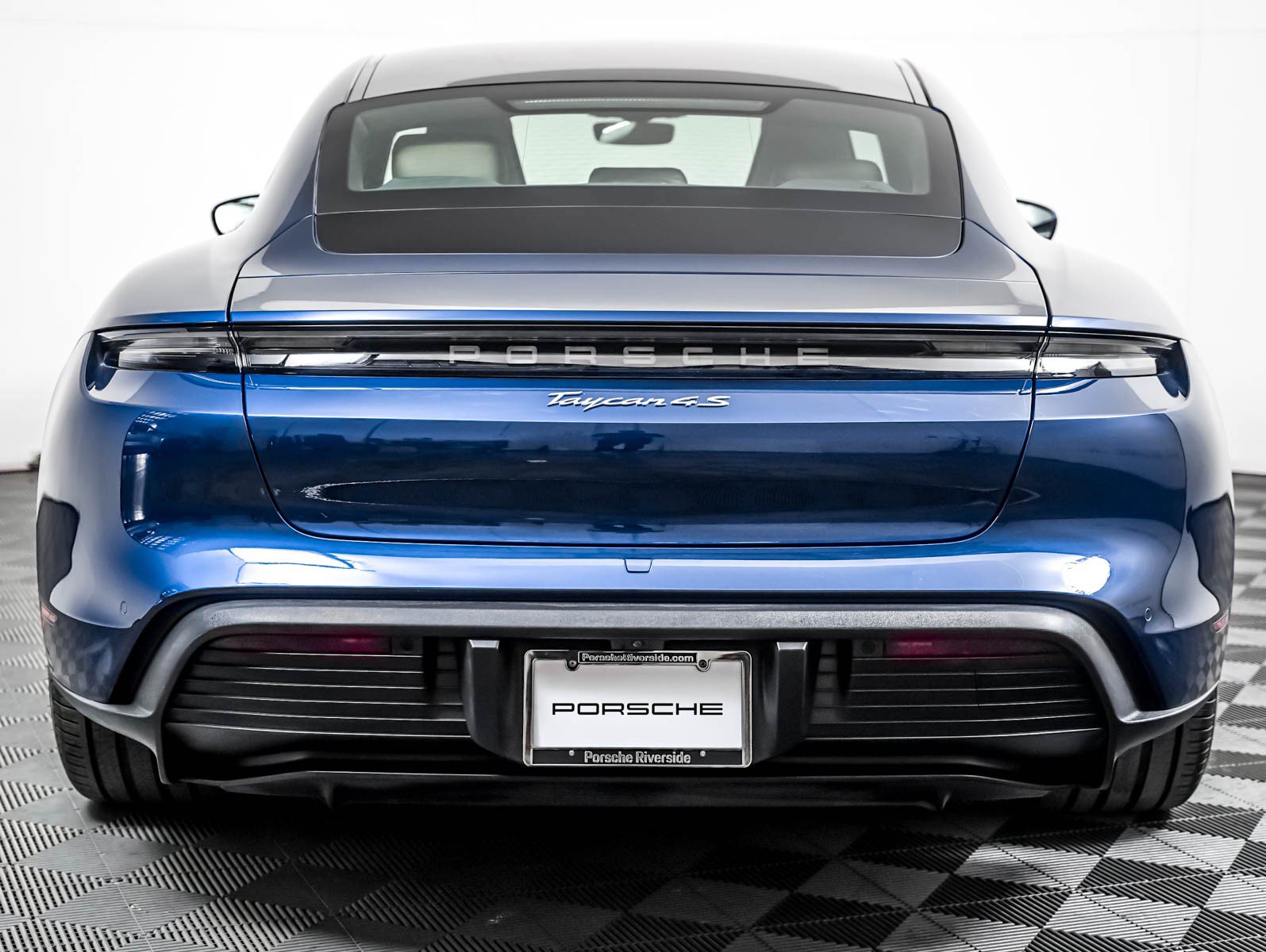 Certified 2023 Porsche Taycan 4S AWD/4WD image 11
