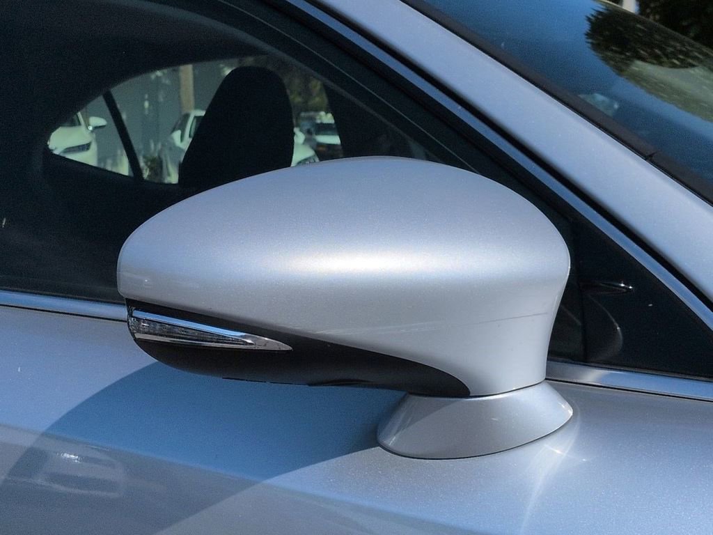 Used 2017 Lexus IS 200t w/ Navigation System Package image 13