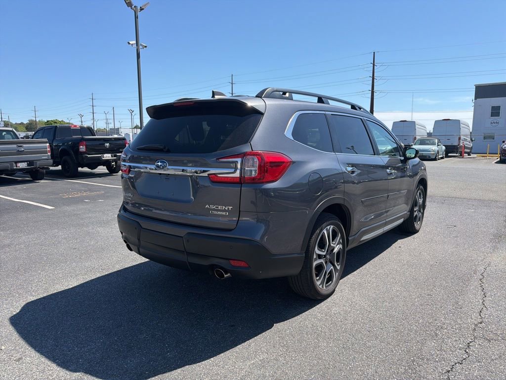 Used 2024 Subaru Ascent Touring AWD/4WD image 5