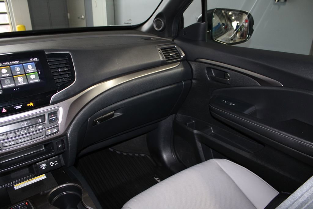 Used 2023 Honda Passport EX-L image 25