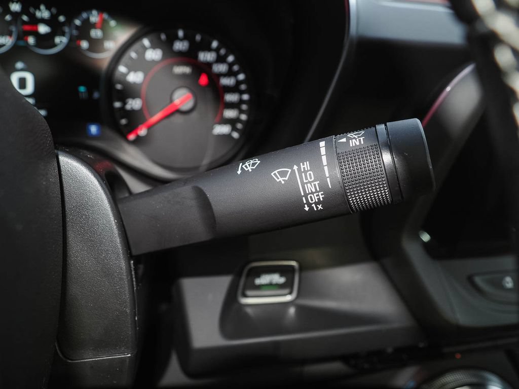 Used 2016 Chevrolet Camaro SS RWD image 33