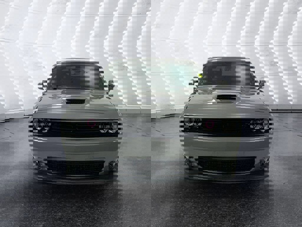 Used 2023 Dodge Challenger R/T w/ Plus Package image 2