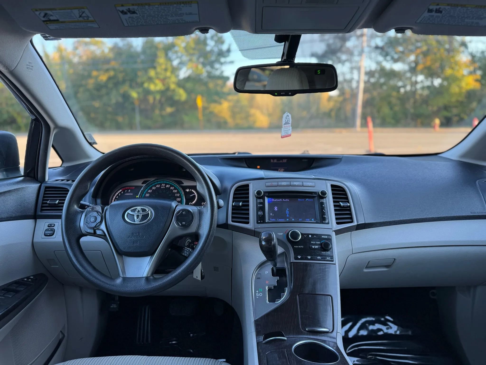 Used 2013 Toyota Venza LE image 18