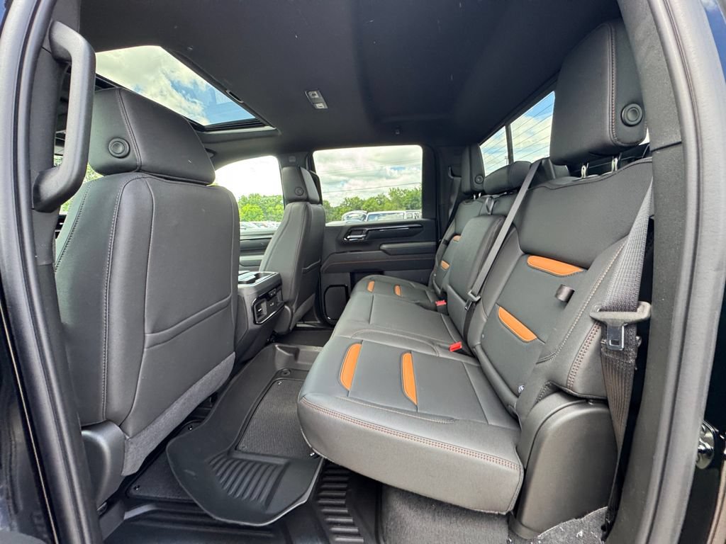 New 2026 GMC Sierra 2500 AT4 w/ Technology Package AWD/4WD image 19
