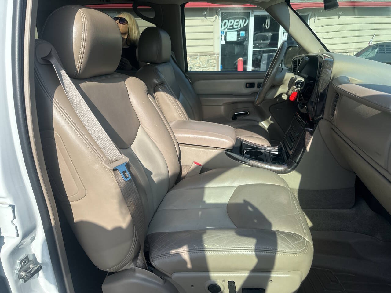 Used 2006 GMC Yukon XL Denali AWD/4WD image 10