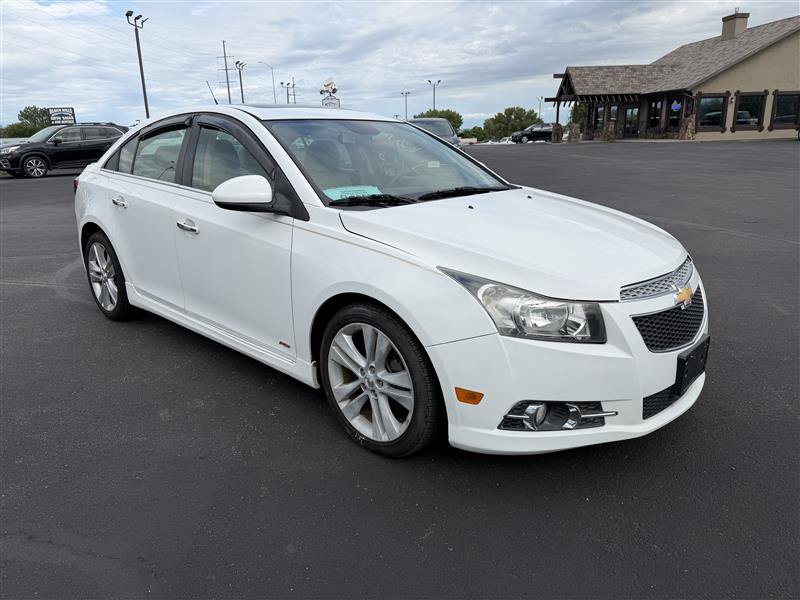Used 2014 Chevrolet Cruze LTZ w/ RS Package FWD image 2