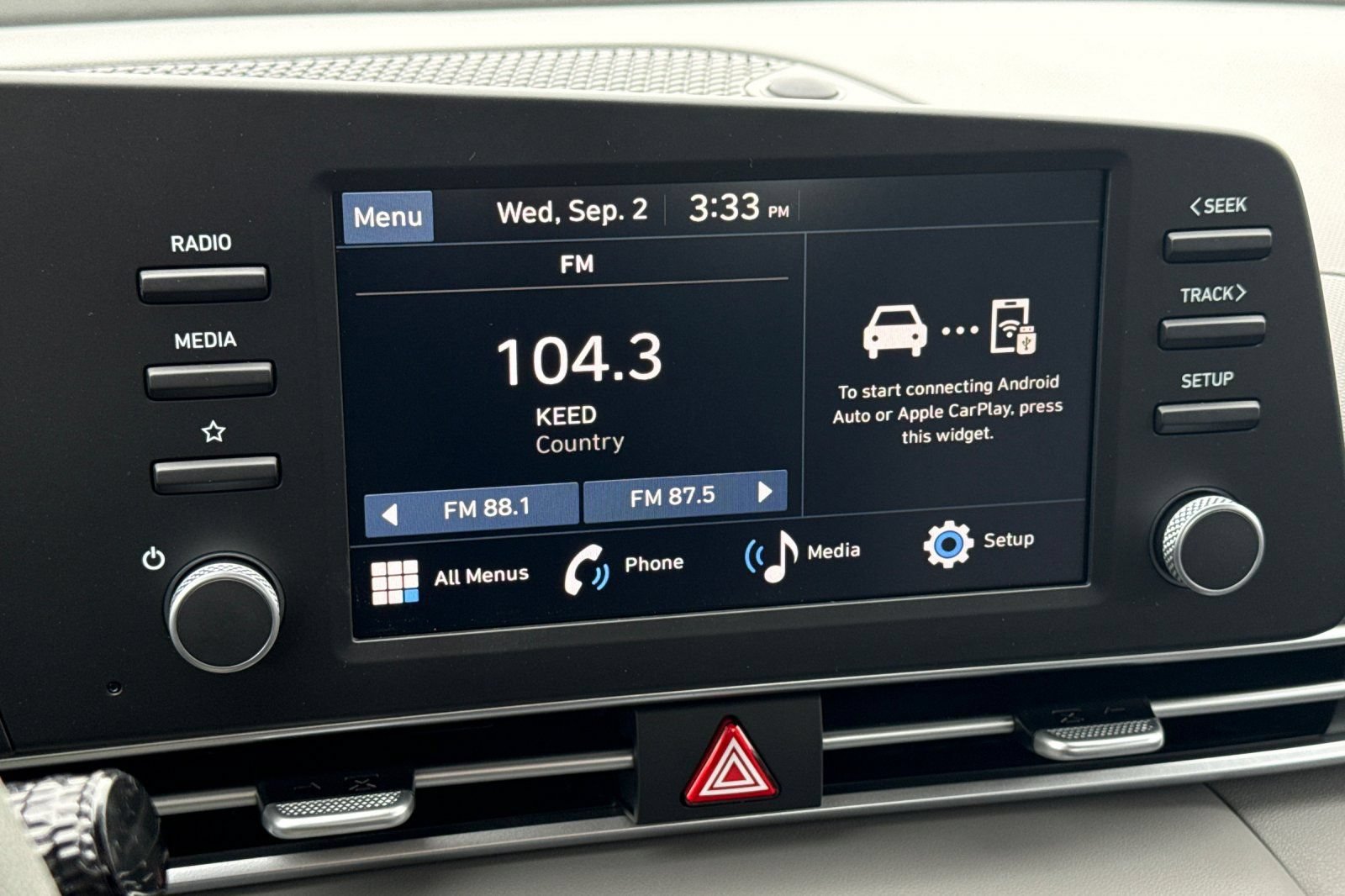 New 2026 Hyundai Elantra SE FWD image 16