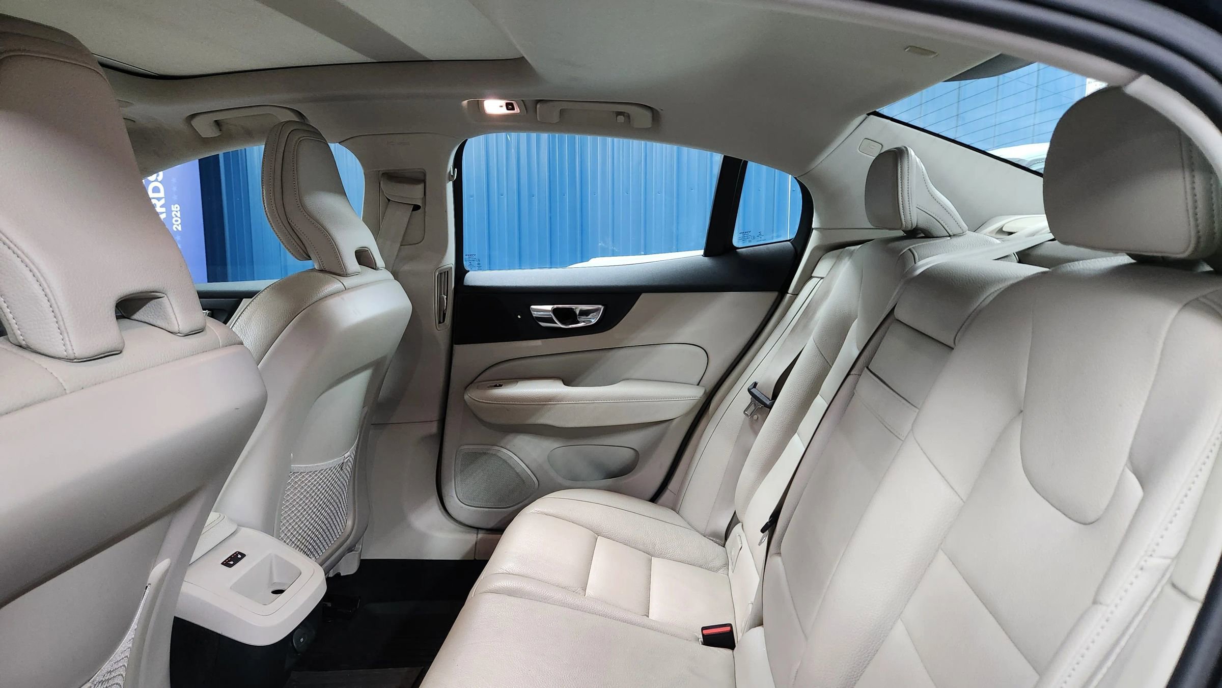 Used 2021 Volvo S60 T6 Momentum w/ Protection Package Premier image 19