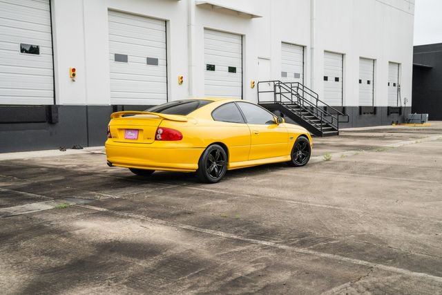 Used 2004 Pontiac GTO image 16