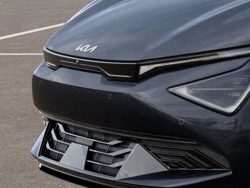 New 2025 Kia EV6 Light w/ Light LR Technology Package image 12