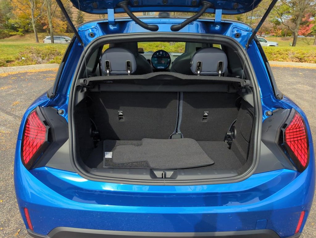 New 2025 MINI Cooper S image 9