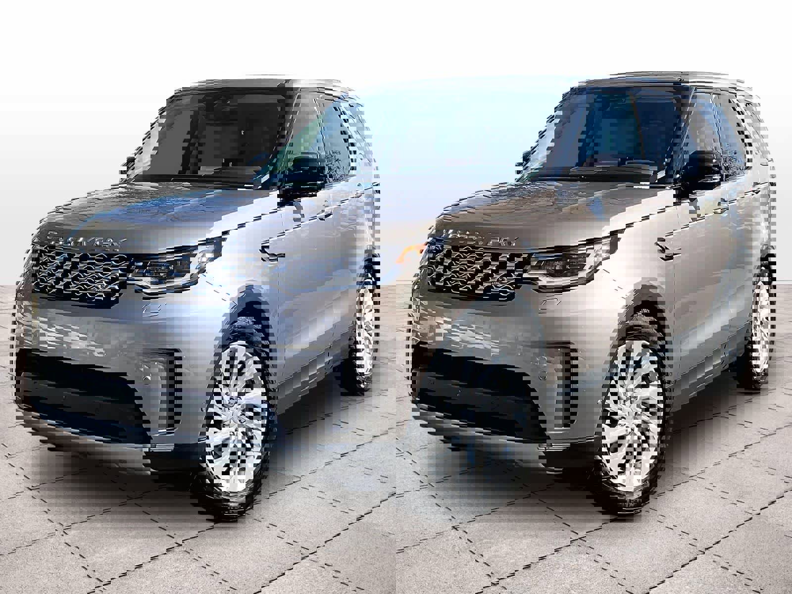 Used 2025 Land Rover Discovery S