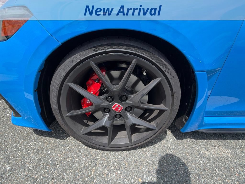 Used 2025 Honda Civic Type R image 11